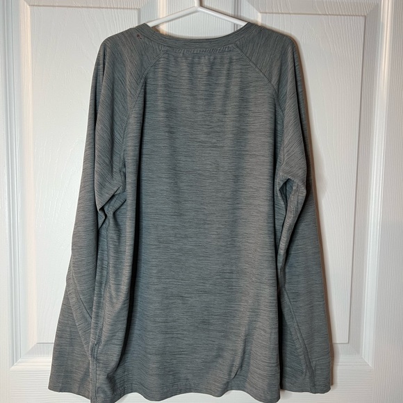 Old Navy Boys Activewear Gray Long Sleeve Shirts 10/12 - Picture 6 of 9